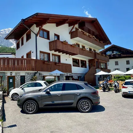 Da Beppe Sello Hotel Cortina dʼAmpezzo