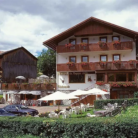 Da Beppe Sello Hotel Cortina dʼAmpezzo