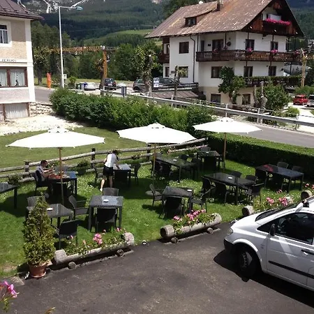 Da Beppe Sello Hotel Cortina dʼAmpezzo